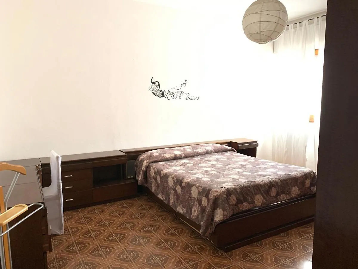 Appartamento Vacanze Sul Lungomare Amerigo Vespucci Sant'Antioco 0*,  Italy