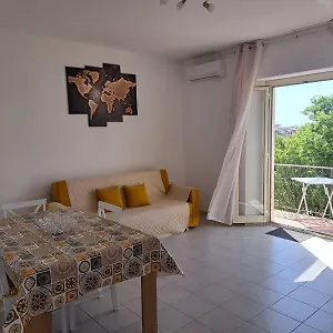 Appartamento House Chiara, SantʼAntìoco